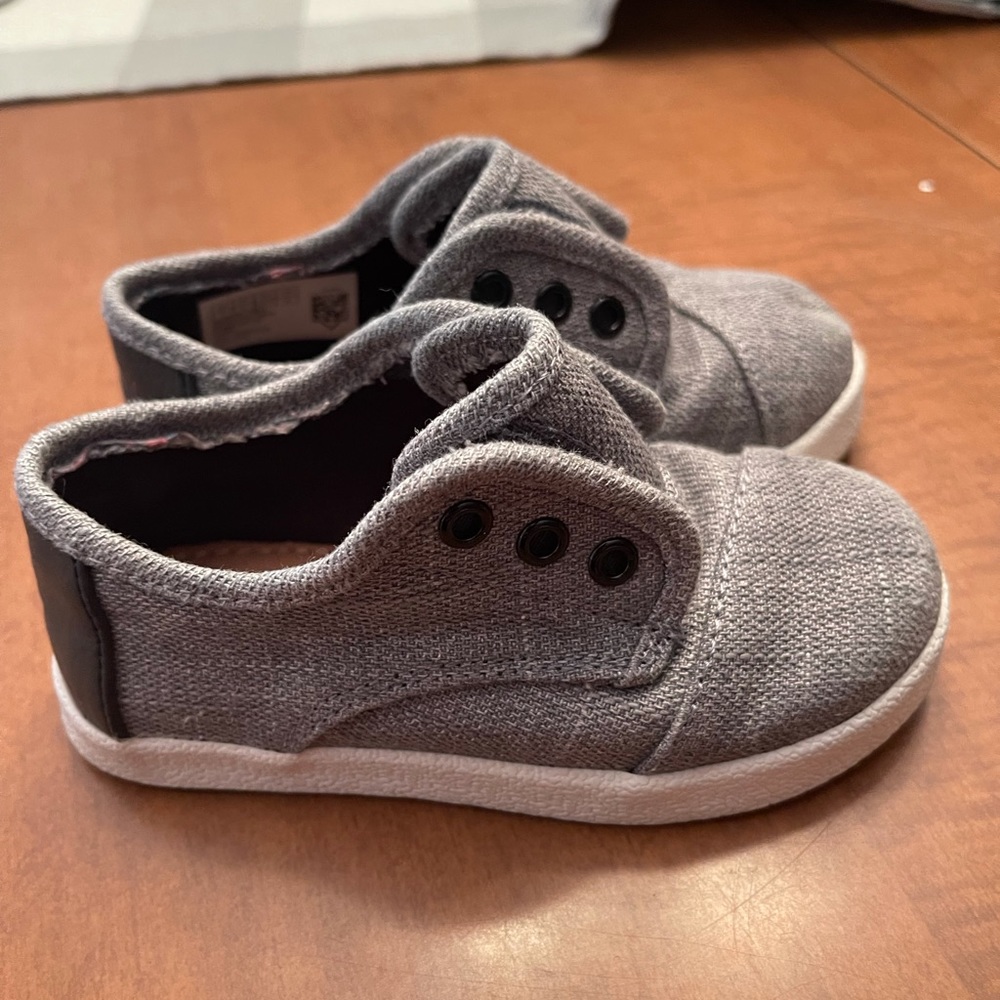 TOMS Velcro Sneakers Gray Size T7